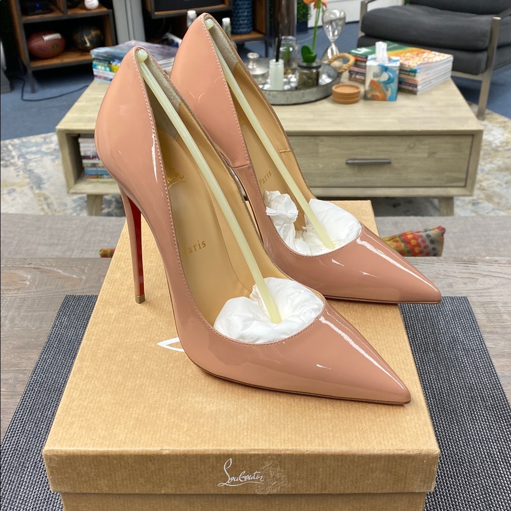Christian Louboutin Blush Patent Leather Heels - Picture 7 of 9